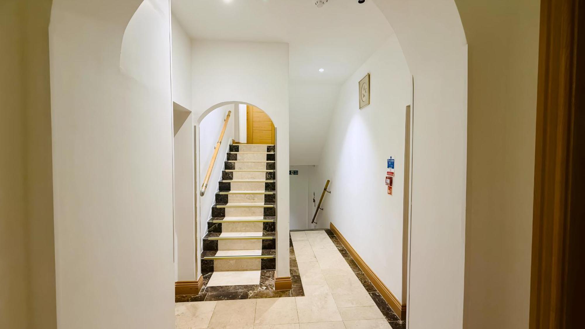 Osborne Aparthotel 이스트본 외부 사진