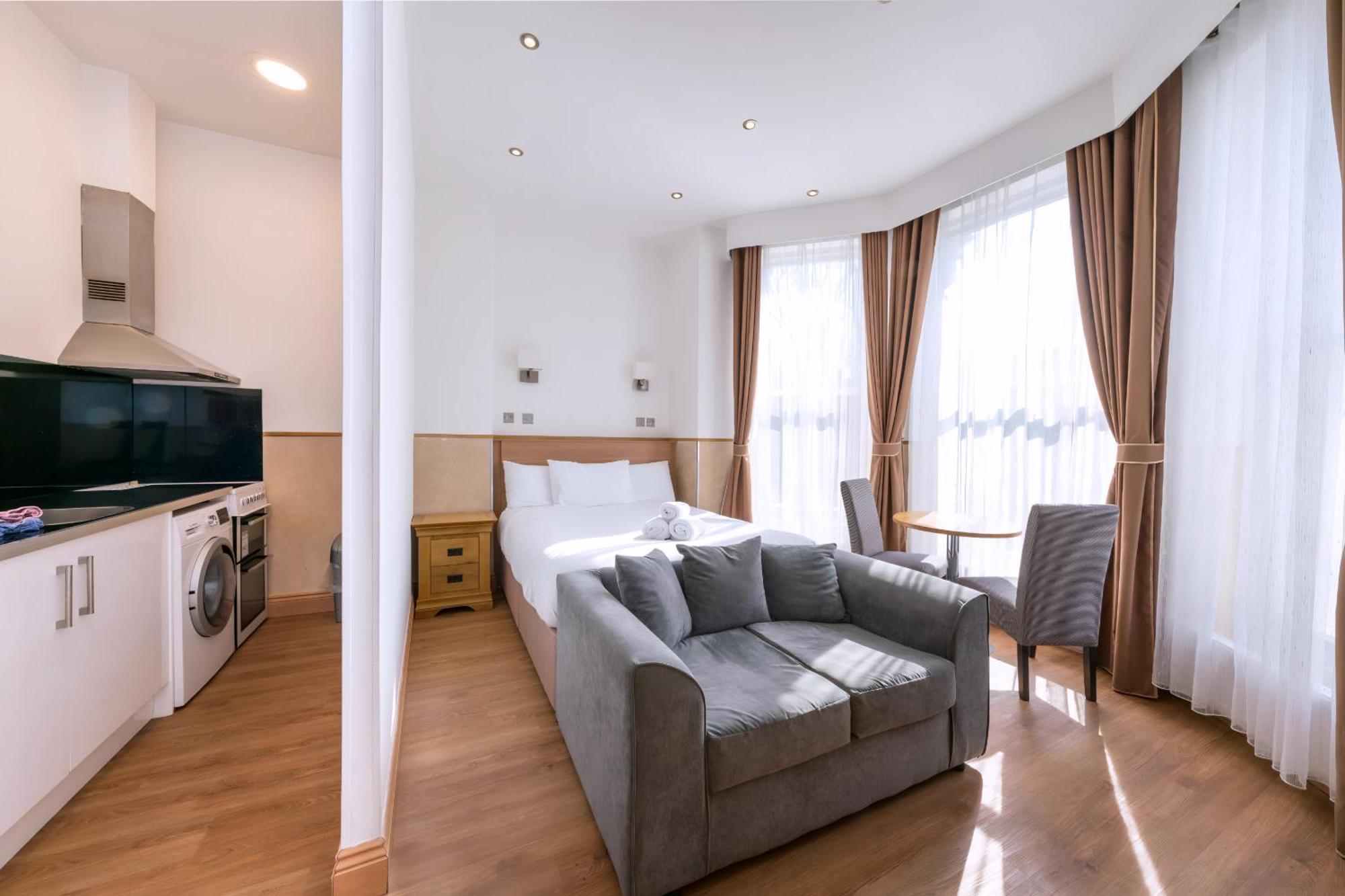 Osborne Aparthotel 이스트본 외부 사진